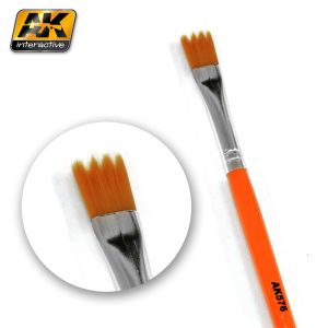 AK Interactive Brushes Weathering Brush Saw Shape # 00576