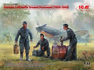 ICM 1/32 German Luftwaffe Ground Personnel (1939-1945) (3 figures) (100% new molds) # 32109