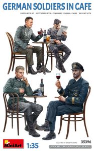 Miniart 1/35 German Soldiers in Cafe # 35396
