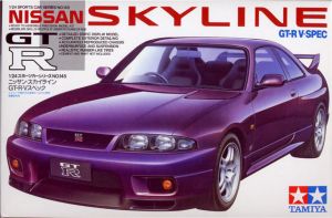 Tamiya 1/24 Nissan Skyline GT-R V Spec # 24145 - Plastic Model Kit