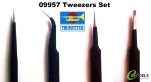 Trumpeter 4 tweezers between 4¾in (120mm) and 5½in (140mm) long # 09957